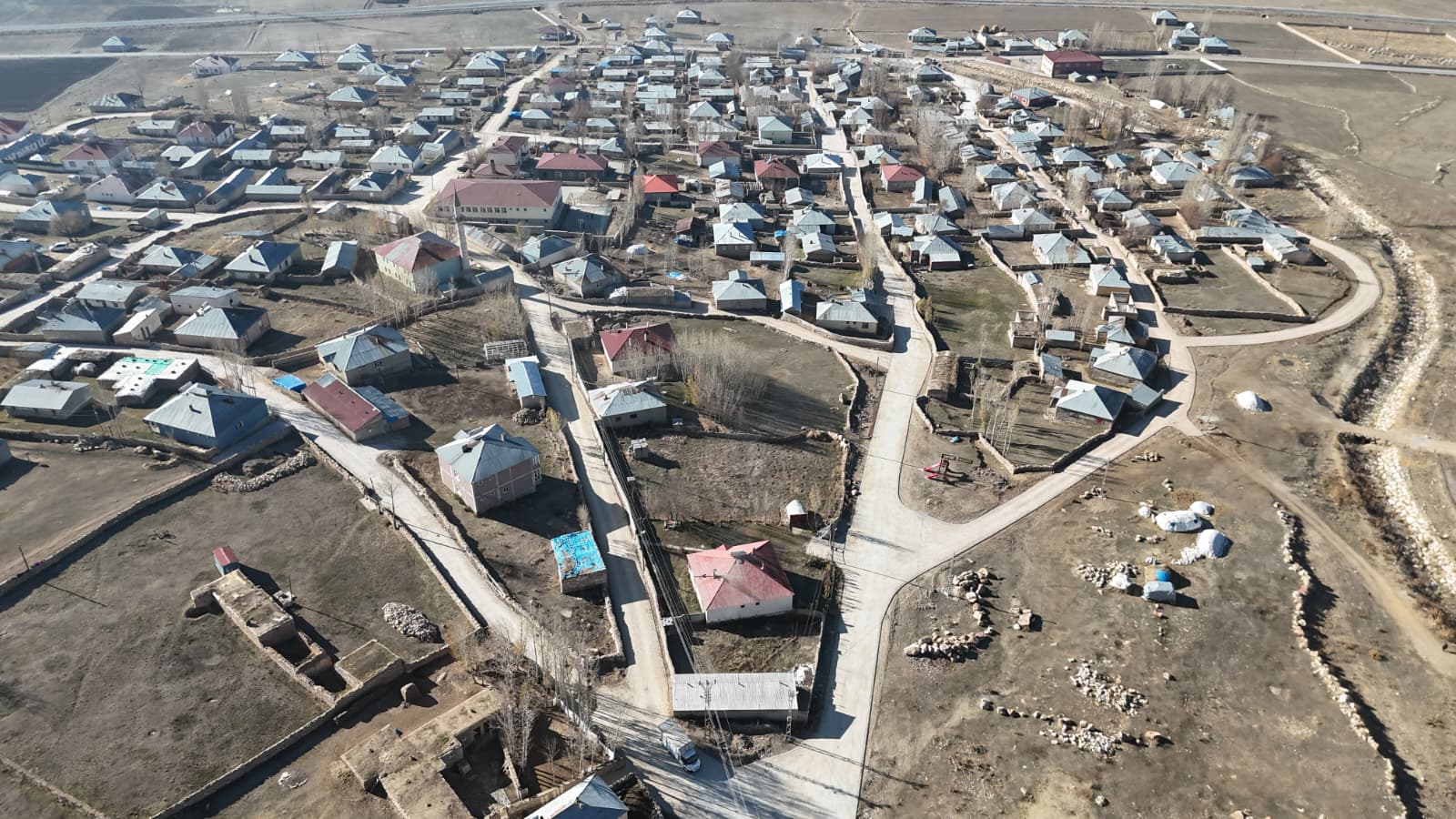 Alikelle Mahallesi'nin Yollarını Yeniledik